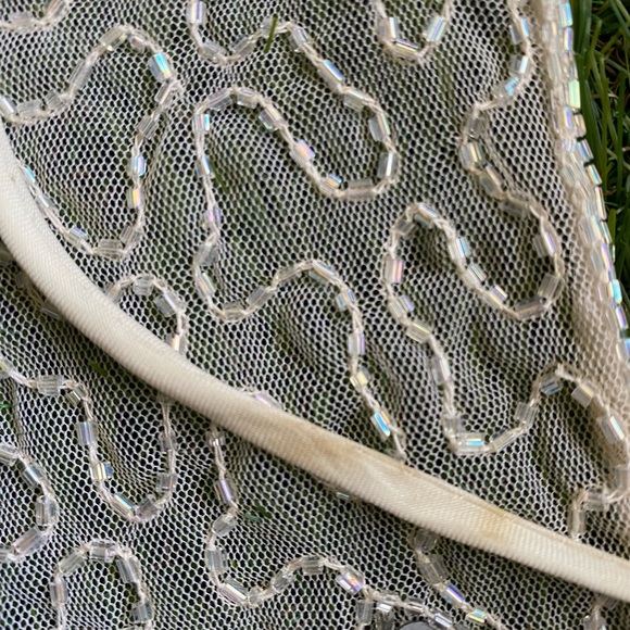 Off white Y2K top - Picture 11 of 16